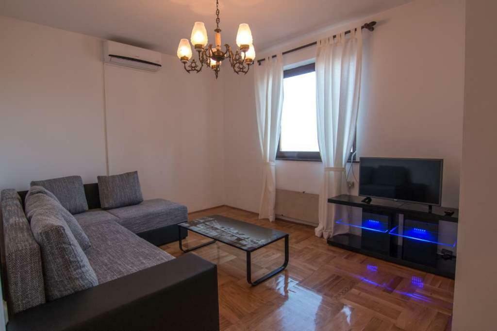 Sea View Apartment Mali Losinj Exterior photo