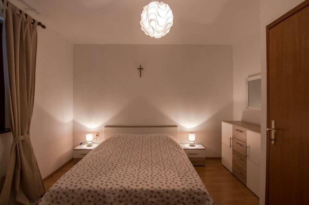 Sea View Apartment Mali Losinj Exterior photo